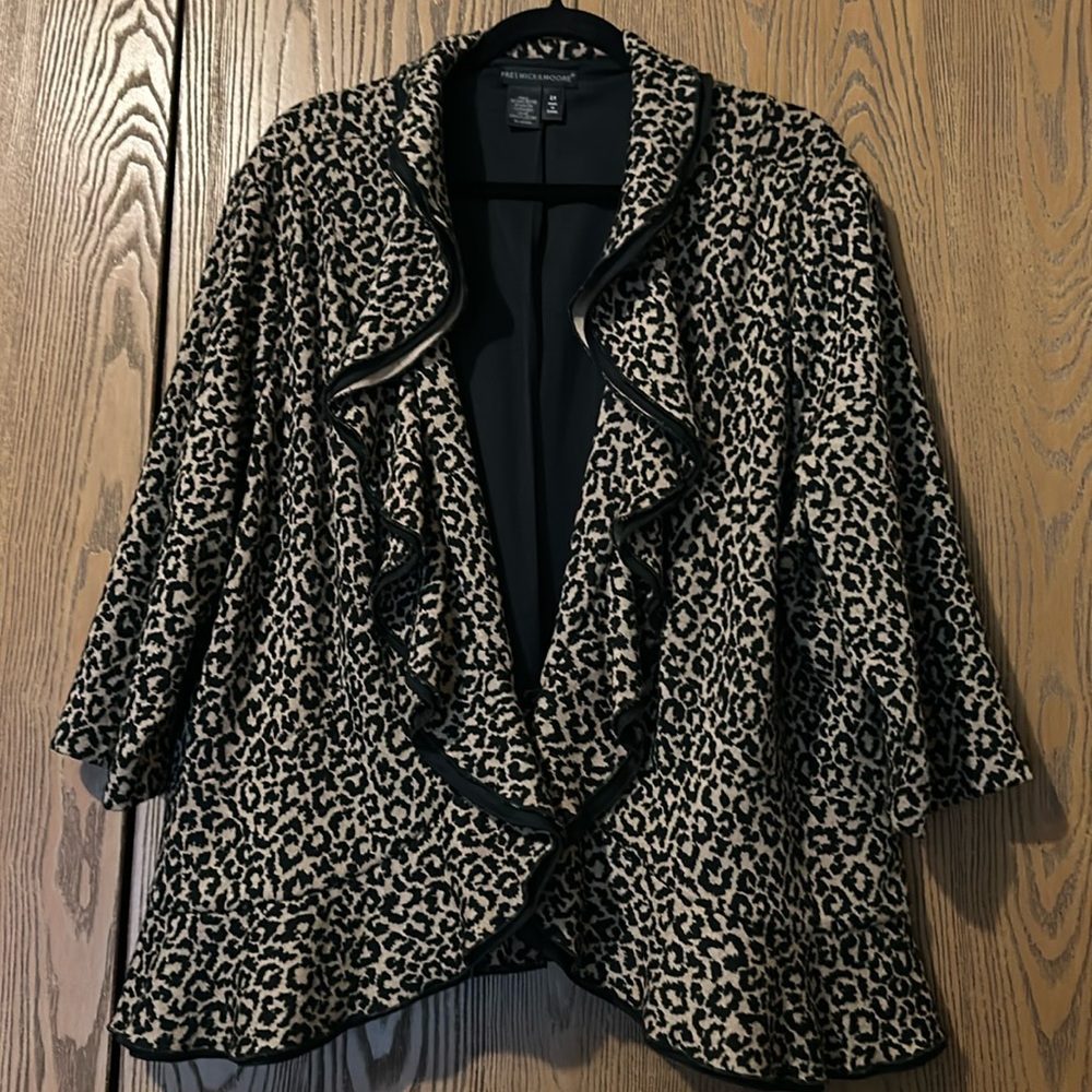 Womens Preswick & Moore Ruffled front blazer